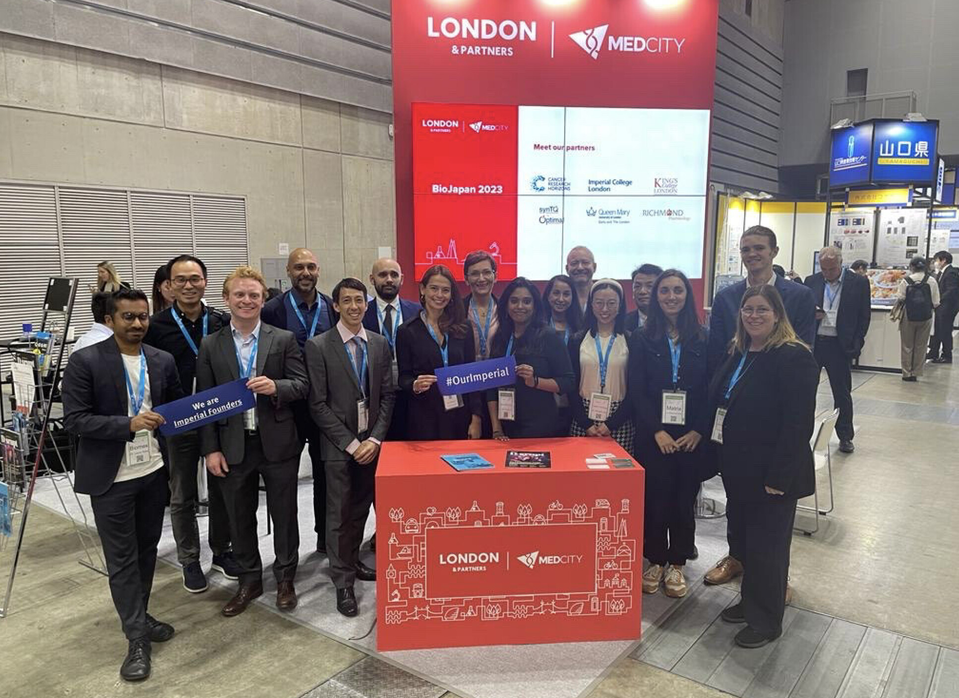 Group photo of the Imperial delegation at BioJapan 2023
